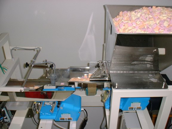 Traubenzucker-Abfuellung1.jpg  